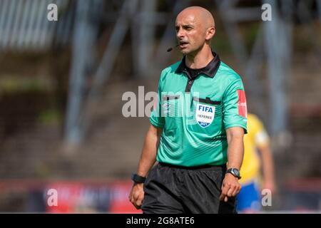 Dublin, Irland. Juli 2021. Schiedsrichter Neil Doyle beim Spiel der SSE Airtricity Premier Division zwischen Bohemians FC und Longford Town im Dalymount Park in Dublin, Irland, am 18. Juli 2021 (Foto: Andrew SURMA/SIPA USA). Quelle: SIPA USA/Alamy Live News Stockfoto