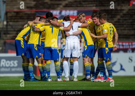 Dublin, Irland. Juli 2021. Longford-Spieler beim Spiel der SSE Airtricity Premier Division zwischen Bohemians FC und Longford Town im Dalymount Park in Dublin, Irland, am 18. Juli 2021 (Foto: Andrew SURMA/SIPA USA). Quelle: SIPA USA/Alamy Live News Stockfoto