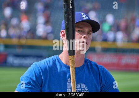 Denver CO, USA. Juli 2021. Los Angeles Catcher will Smith ((16) vor dem Spiel mit den Los Angeles Dodgers und den Colorado Rockies im Coors Field in Denver Co. David Seelig/Cal Sport Medi. Kredit: csm/Alamy Live Nachrichten Stockfoto