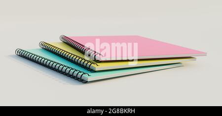Gestapelte Notizbücher mit Spiralbindern. Leere, bunte Notizbücher. Seitenansicht. 3D-Rendering-Illustration. Stockfoto