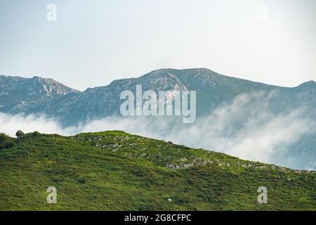 Naranjo de Bulnes, bekannt als PICU Urriellu, in Asturien, Spanien. Stockfoto