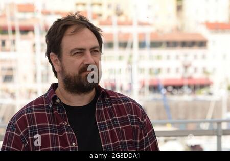 17. Juli 2021, CANNES, Frankreich: CANNES, FRANKREICH - 17. JULI: Regisseur Justin Kurzel nimmt am 17. Juli 2021 in Cannes, Frankreich, an der ''Nitram'' Fotozelle Teil. (Bild: © Frederick InjimbertZUMA Press Wire) Stockfoto