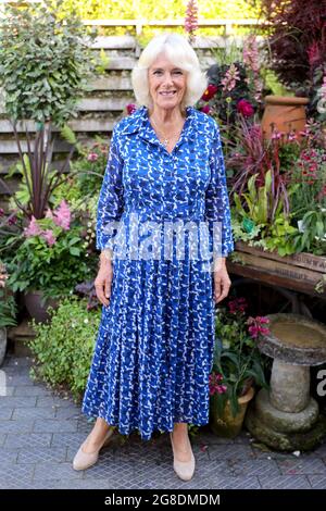 Die Herzogin von Cornwall nimmt an einem Empfang Teil, um die Gründung des Confident Rural Communities Network des Prince's Countryside Fund im Kinderzimmer des Herzogtums Cornwall in Lostwithiel, Cornwall, zu feiern. Bilddatum: Montag, 19. Juli 2021. Stockfoto