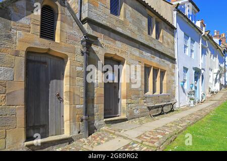 Robin Hoods Bay Museum im alten Coroner's Room and Mortuary, Robin Hoods Bay, North Yorkshire, North Yorks Moors National Park, England, Großbritannien. Stockfoto