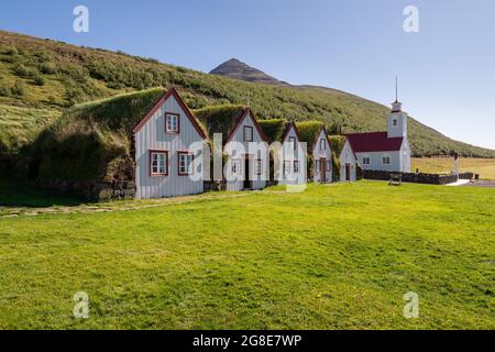 Altes isländisches Rasenhaus Laufas, Freilichtmuseum, Eyjafjoerour, Nordisland, Island Stockfoto