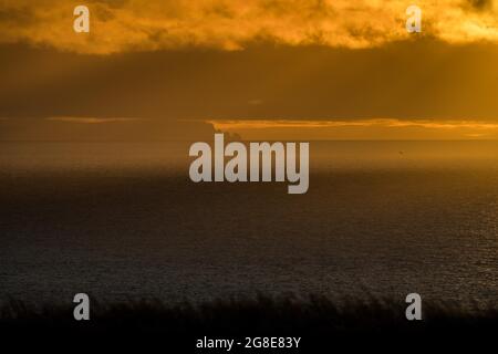 Küste von Strandir bei Sonnenuntergang, Hunafjoerour, Skagi-Halbinsel, Island Stockfoto