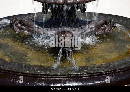 Brunnen im Schlosspark, Schloss Linderhof von König Ludwig II. Von Bayern, Oberbayern, Bayern, Deutschland Stockfoto