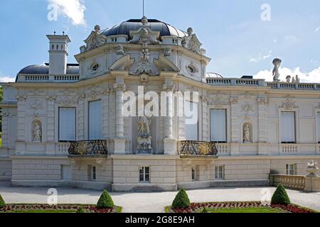 Schloss Linderhof, Königspalast von Ludwig II. Von Bayern, Ostseite, Oberbayern, Bayern Stockfoto