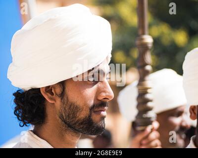 Soldat in traditioneller Kleidung, Amber Fort, Jaipur, Rajasthan Stockfoto