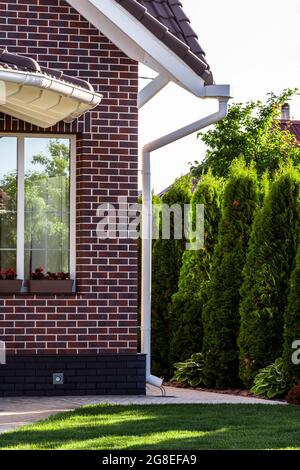 Hinterhof Design-Elemente eines schönen privaten Hauses. Stockfoto