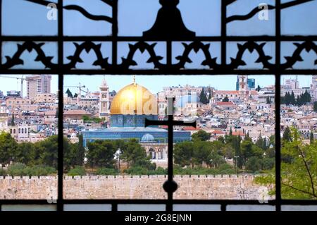 Kreuz in der Dominus flevit Kirche, Jerusalem, Israel Stockfoto