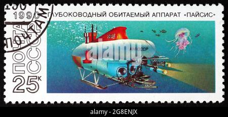 RUSSLAND - UM 1990: Eine in Russland gedruckte Briefmarke zeigt Paisis, Civilian Submarine, um 1990 Stockfoto