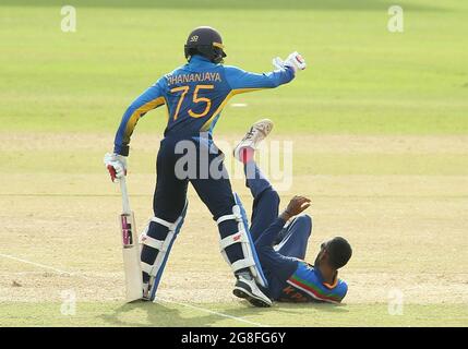 Colombo, Sri Lanka. Juli 2021. Indiens K.pandya in Aktion beim zweiten Cricket-Match der One Day International (ODI) zwischen Sri Lanka und Indien im R.Premadasa Stadium in Colombo am 20. Juli 2021. (Bild: © Pradeep Dambarage/ZUMA Press Wire) Stockfoto