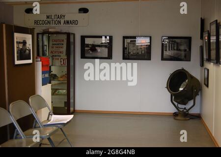 Wiedereröffnung 'Alliierte in Berlin' und 'Bye Bye Berlin - Spuren der US-Army' Ausstellung von Michael Müller-Monsé Stockfoto