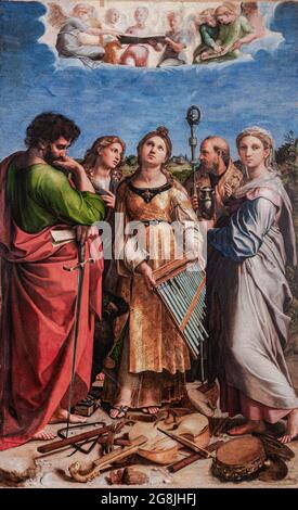 Raphael, der Altar der heiligen Cecilia, 1514, Öl von der Tafel auf die Leinwand übertragen, Nationale Gemäldegalerie, Bologna, Italien. Stockfoto