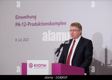 Im Chemie-Park Marl wurde am 8.7.2021 die weltfröste Polyamid-12 Anlage von Armin Laschet Ministerpraesident NRW eingeweiht. Stockfoto