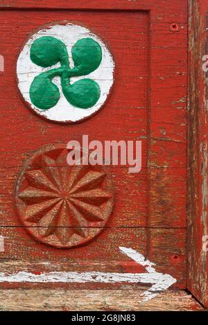 Typisches grünes baskisches Holzsymbol Stockfoto