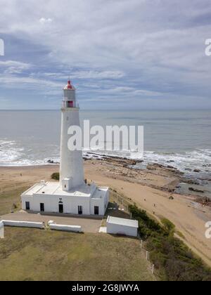 La paloma, Uruguay. Luftaufnahme des Leuchtturms und der Stadt. Stockfoto
