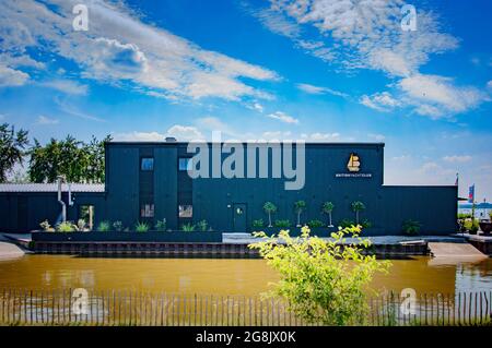 BOHMTE, DEUTSCHLAND. 27. JUNI 2021 Naturpark Dammer. British Yacht Club. Yachtsport Stockfoto