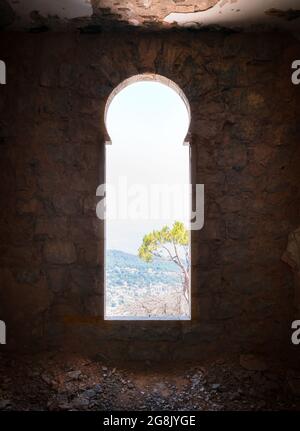 Verlassene Hotel Al Kassouf in Dhour El Choueir, Libanon Stockfoto