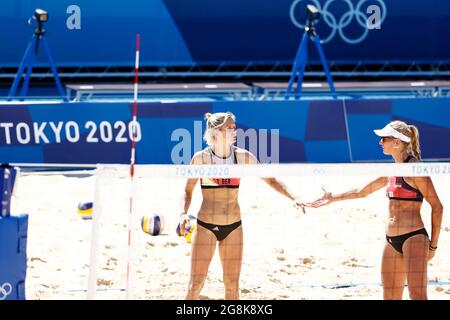 Von links nach rechts Laura LUDWIG (GER), Margareta KOZUCH (GER), Action, Training von Beachvolleyball-Frauen im Shiokaze Park 21.07.2021 Olympische Sommerspiele 2020, ab 23.07. - 08.08.2021 in Tokio/Japan. Stockfoto