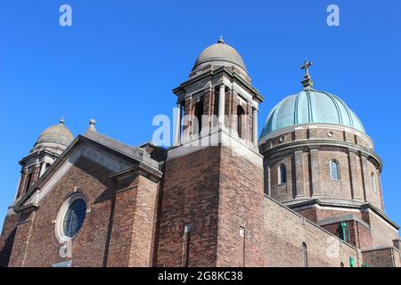 Schreinkirche der SS Peter & Paul und St. Philomena, New Brighton, Wirral, Großbritannien Stockfoto