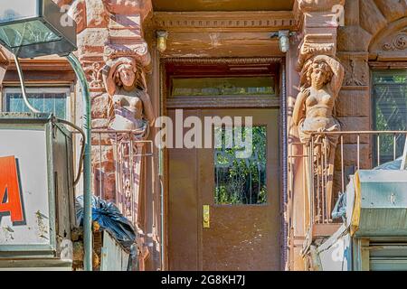 32 Saint Marks Place in Manhattans East Village (Greenwich Village). Stockfoto