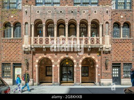 Die 37 West 72nd Street hat eine markante Fassade. Stockfoto