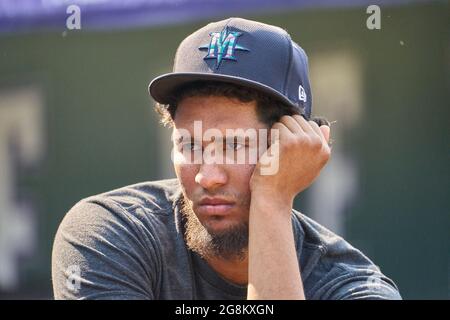 Denver, USA, 21. Juli 2021. Juli 1202021: Seattle Pitcher Yohan Ramirez (55) während des Vorspiels mit den Seattle Mariners und den Colorado Rockies im Coors Field in Denver Co. David Seelig/Cal Sport Medi Credit: CAL Sport Media/Alamy Live News Stockfoto