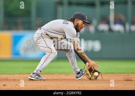 Denver, USA, 21. Juli 2021. Juli 1202021: Seattle Shortstop JP Crawford (3) spielt während des Spiels mit den Seattle Mariners und den Colorado Rockies, das im Coors Field in Denver Co. David Seelig/Cal Sport Medi ausgetragen wird Stockfoto