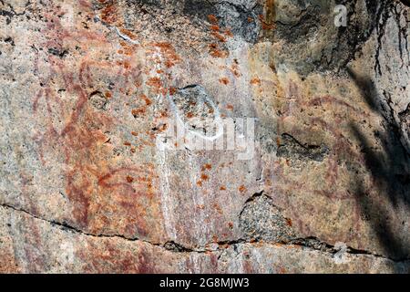 Felsmalereien von Astuvansalmi in Ristiina, Mikkeli, Finnland Stockfoto