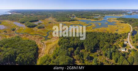 Piscataqua River und Küste Luftpanorama im Sommer im Odiorne Point State Park in der Stadt Rye, New Hampshire NH, USA. Stockfoto