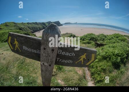 Schild am Rhossili Beach, Gower Peninsula, Wales. Hier geht's zum Strand! Stockfoto