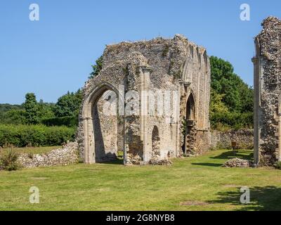 Creake Abbey, die Ruinen einer Augustiner-Abtei aus dem Jahr 1206, North Creake, Norfolk, Großbritannien Stockfoto