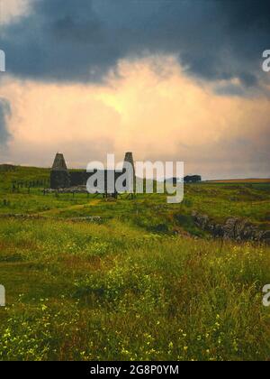 Die St. Ninian's Chapel stammt aus dem Jahr 1300 und scheint als erste Anlaufstelle für Pilger gedient zu haben, die von Booten auf der Isle of Whithorn gelandet waren Stockfoto