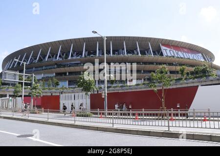 Das Nationalstadion, in dem die Olympischen Spiele 2020 in Tokio stattfinden. Die Eröffnungszeremonie findet dort am 23. Juli 2021 statt. -Tokio, Japan. 22. Stockfoto