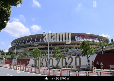 Das Nationalstadion, in dem die Olympischen Spiele 2020 in Tokio stattfinden. Die Eröffnungszeremonie findet dort am 23. Juli 2021 statt. -Tokio, Japan. 22. Stockfoto