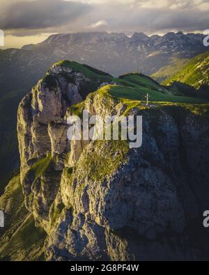 Berglandschaft bei Sonnenuntergang bei Loser im Salzkammergut Österreich Stockfoto