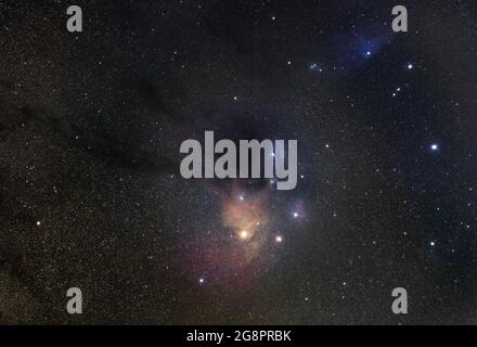 Antares und Rho Ophiuchi Wolkenkomplex im Sternbild Schütze Stockfoto