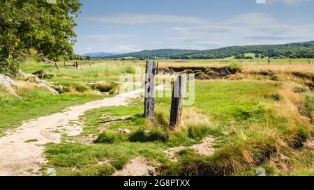 Der Coastal Way erstreckt sich über 137 Meilen, von Merseyside nach Cumbria. Die Küste von Lancashire besteht aus einer Vielzahl von Landschaften, der Kalksteinlandschaft Stockfoto