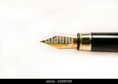 Klassische Füllfederhalter Detail aus der Nähe, isoliert Stockfoto