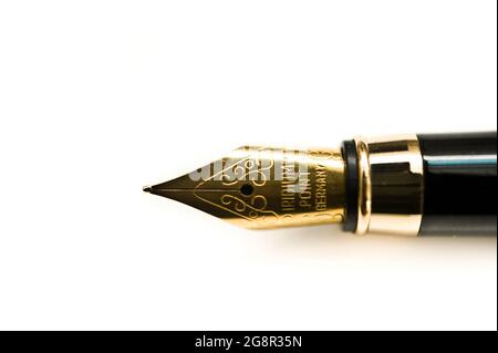 Klassische Füllfederhalter Detail aus der Nähe, isoliert Stockfoto