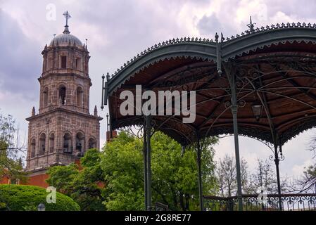 Querétaro - Templo y ex-Convento de San Francisco Stockfoto