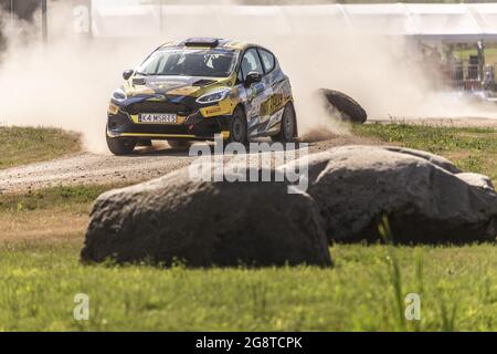 49 Armstrong Jon (gbr), Hall Phil (gbr), Ford Fiesta Rally4, Aktion während der Rallye Estland, 7. Runde der FIA WRC Championship 2021 vom 15. Bis 18. Juli in Tartu, Kreis Tartu in Estland - Foto Nikos Katikis / DPPI Stockfoto