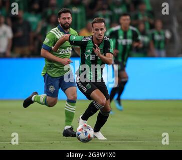 Austin, Texas, USA. Juli 2021. Austin FC Verteidiger Zan Kolmanic (21) während der ersten Hälfte eines Fußballspiels der Major League zwischen dem Austin FC und dem Seattle Sounders FC am 22. Juli 2021 in Austin, Texas. Seattle gewann mit 1:0. (Bild: © Scott Coleman/ZUMA Press Wire) Stockfoto