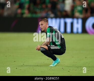 Austin, Texas, USA. Juli 2021. Der FC Austin-Verteidiger Zan Kolmanic (21) sieht so aus, als die Seattle Sounders am 22. Juli 2021 in Austin, Texas, einen Sieg von 1-0 in einem Major League Soccer-Spiel zwischen dem FC Austin und dem FC Seattle Sounders feiern. (Bild: © Scott Coleman/ZUMA Press Wire) Stockfoto