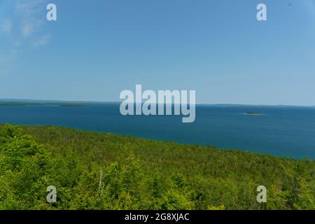 Wunderschöne Aufnahme des Lake Huron von der MANITOULIN Insel Stockfoto