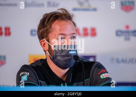 London, Großbritannien. Juli 2021. Sam Bird (Jaguar Racing) bei der Pressekonferenz vor dem Heineken London E-Prix 2021 auf dem Excel Circuit am Freitag, den 23. Juli 2021 in LONDON, ENGLAND. Kredit: Taka G Wu/Alamy Live Nachrichten Stockfoto