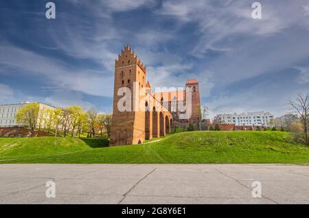 Das Schloss Kwidzyn wurde 1233 erbaut und ist ein schönes Beispiel für die Architektur der deutschen Ritterburgen. Es ist berühmt für seine roten Backsteine und seine ungewöhnliche Form Stockfoto