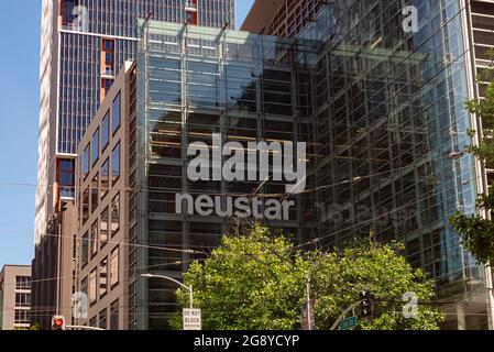 San Francisco, USA. Juni 2021. Fassade des Neustar im Finanzdistrikt, San Francisco, Kalifornien, 14. Juni 2021. (Foto: Smith Collection/Gado/Sipa USA) Quelle: SIPA USA/Alamy Live News Stockfoto